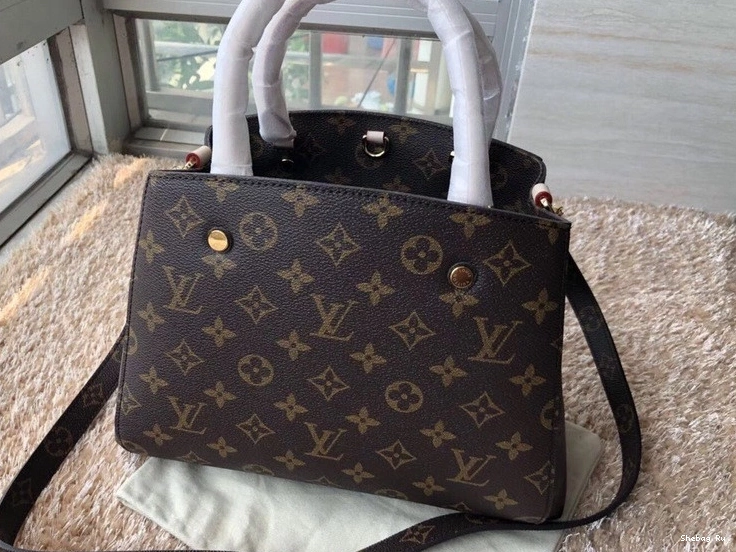 Louis Vuitton MONTAIGNE BB 0818